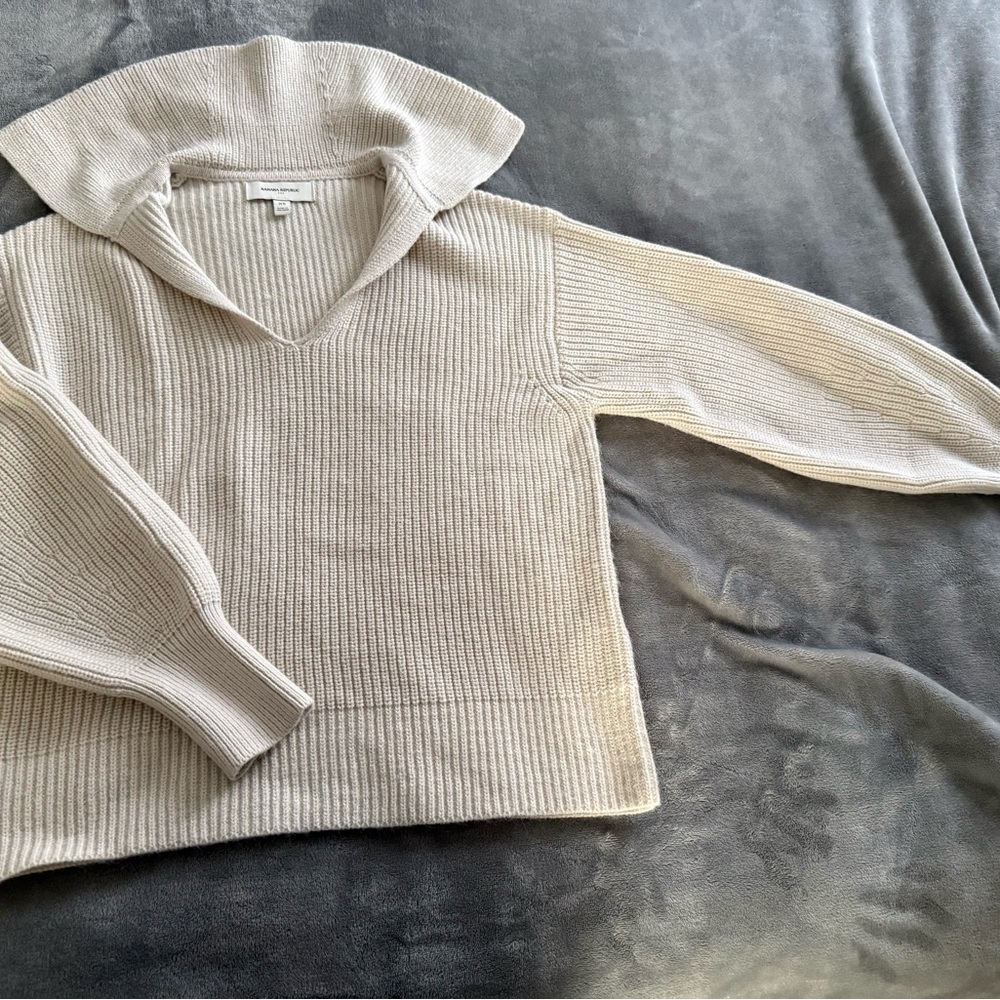 Women’s Cream Sweater